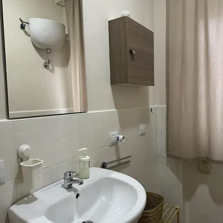 Casa Giordano Nuovissimo Ed Accogliente شقة كازيرتا